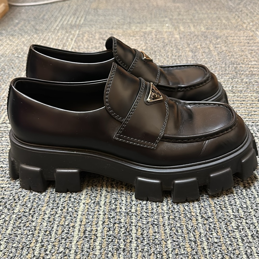 Prada Monolith brushed leather loafers - Picture 3 of 8